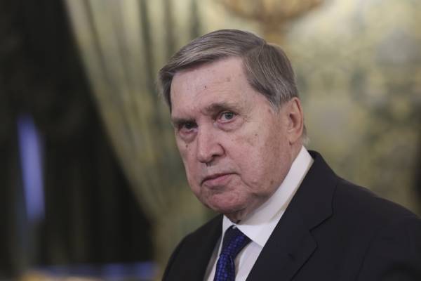 俄总统助理：美国向俄罗斯提出了许多“有趣的提议”