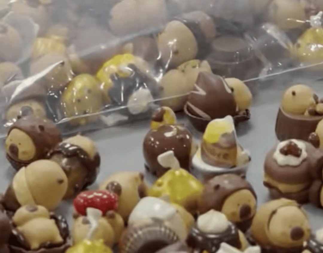 情侣约会求“刺激”，双双被抓，审讯时互相甩锅